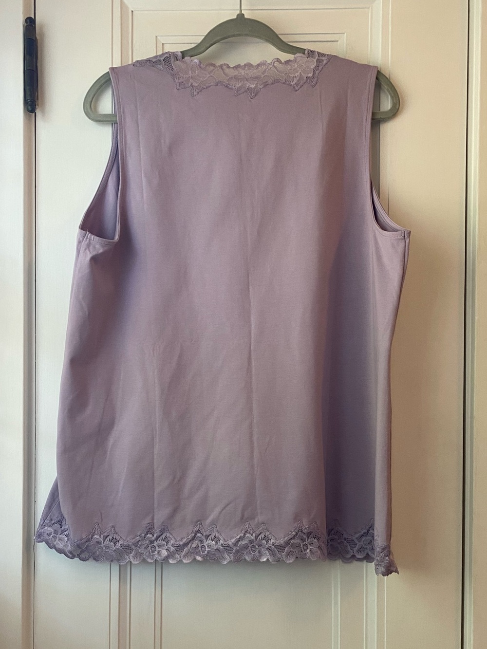 Coldwater Creek lilac purple lace trimmed tank base layer XL - Picture 5 of 5